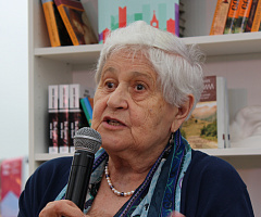 Юлия Гиппенрейтер, психолог